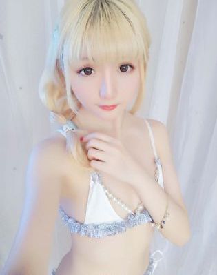 吻胸揉屁股摸腿娇喘舌吻_成长在线视频免费观看